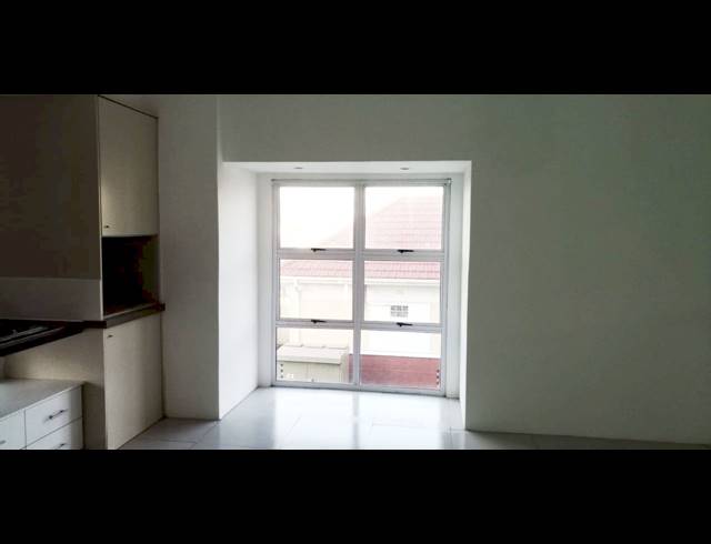 1 bed property to rent in WOODSTOCK